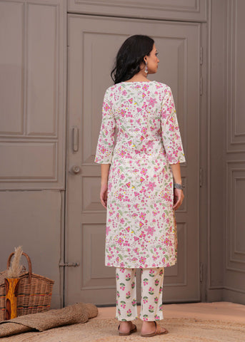 Floral Printed  Straight Kurta with Pant & Pure Cotton Dupatta - Off White