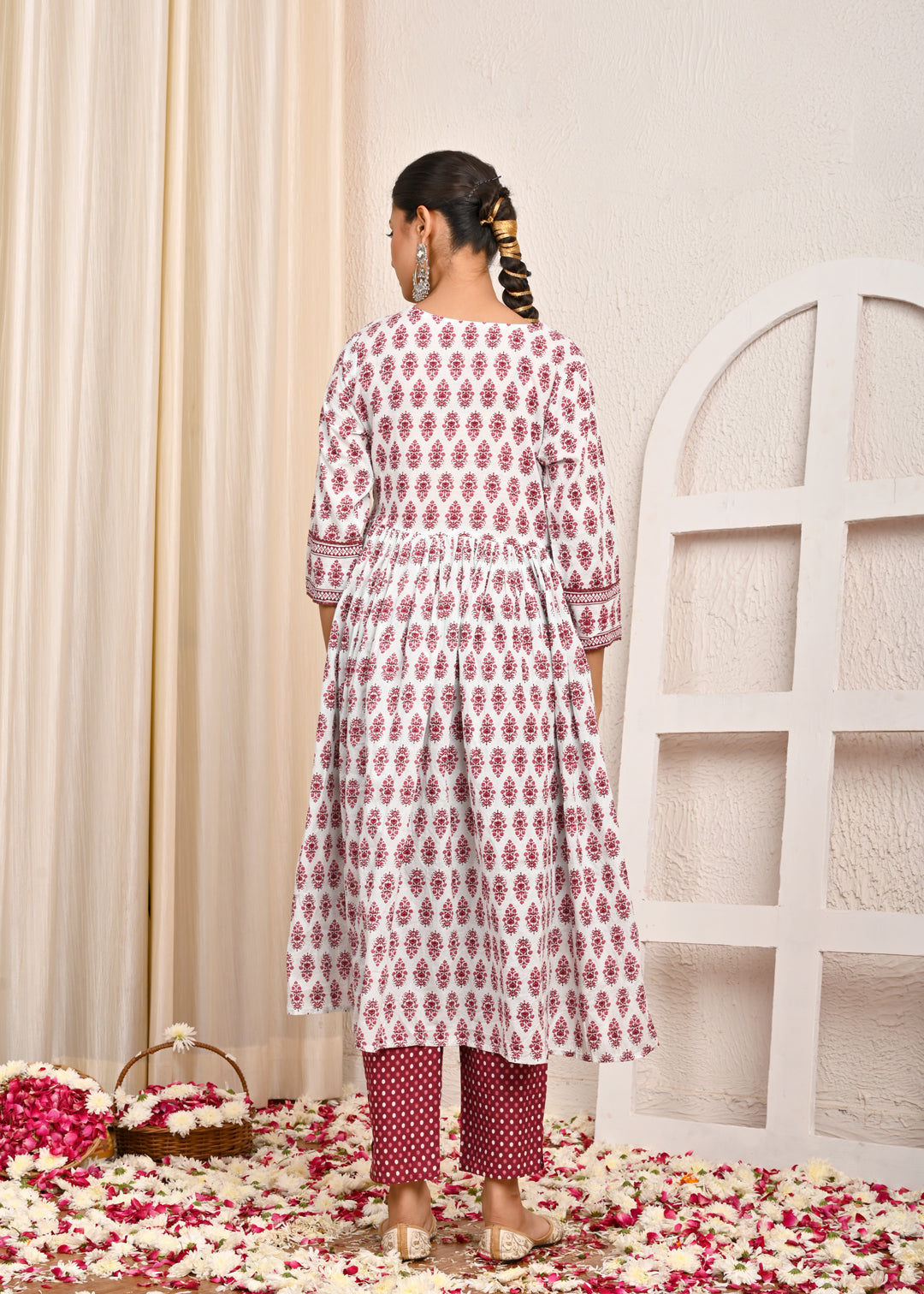 Floral Printed Printed & Mirror Work A-Line Kurta with Pant & Pure Cotton Dupatta - White