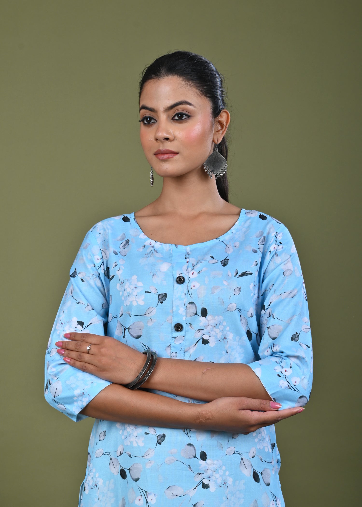Floral Printed Printed Straight Fit Linen Kurta - Blue