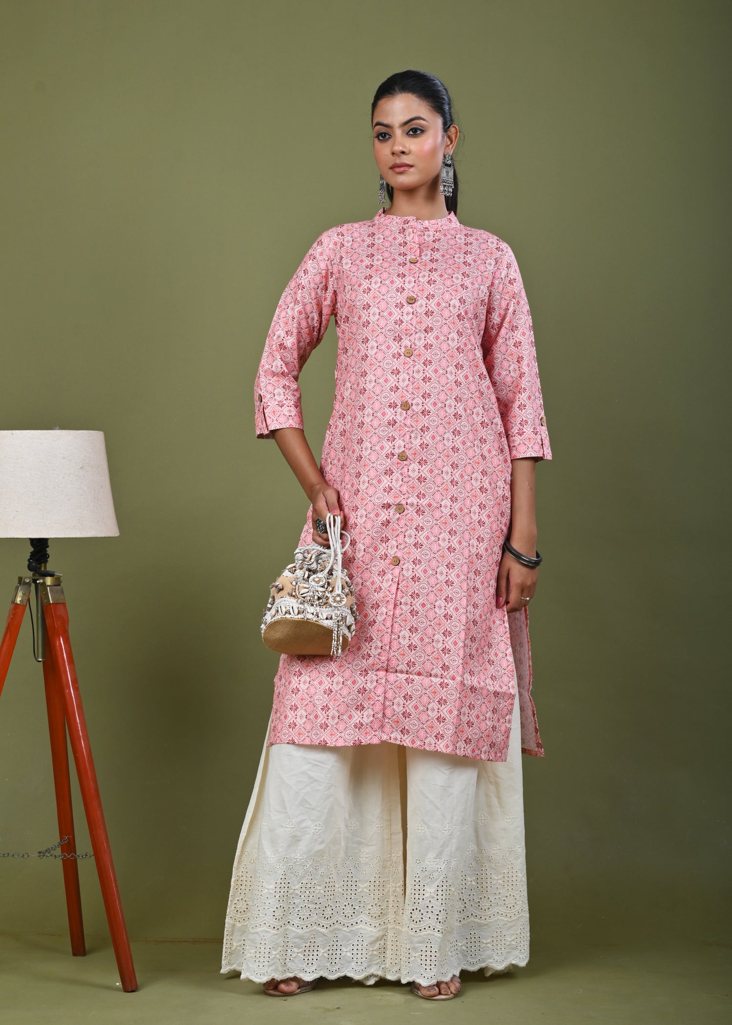 Ethnic Stripes Printed Linen Straight Fit Kurta - Peach