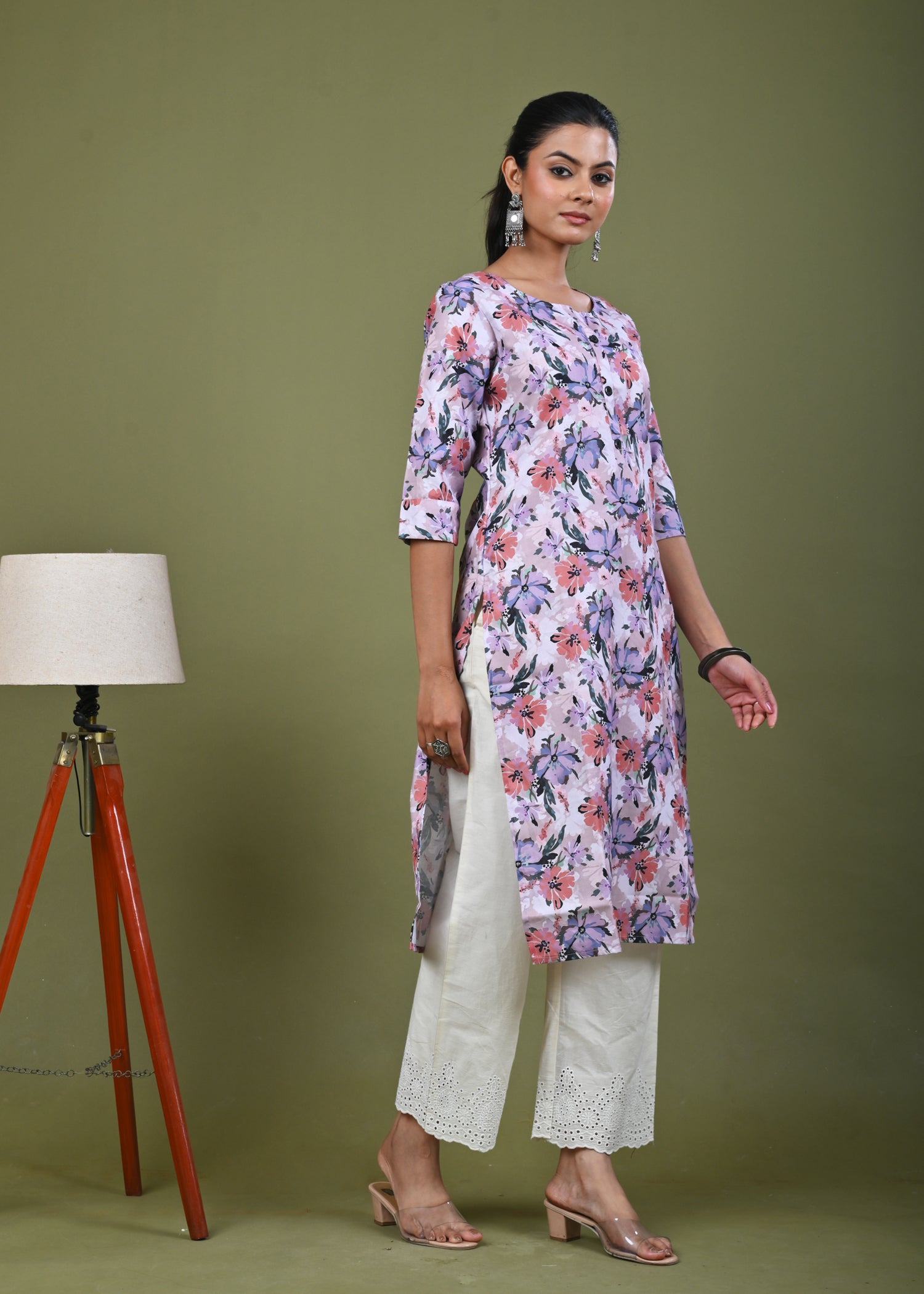 Abstract Floral Printed Printed Straight Fit Linen Kurta - Peach
