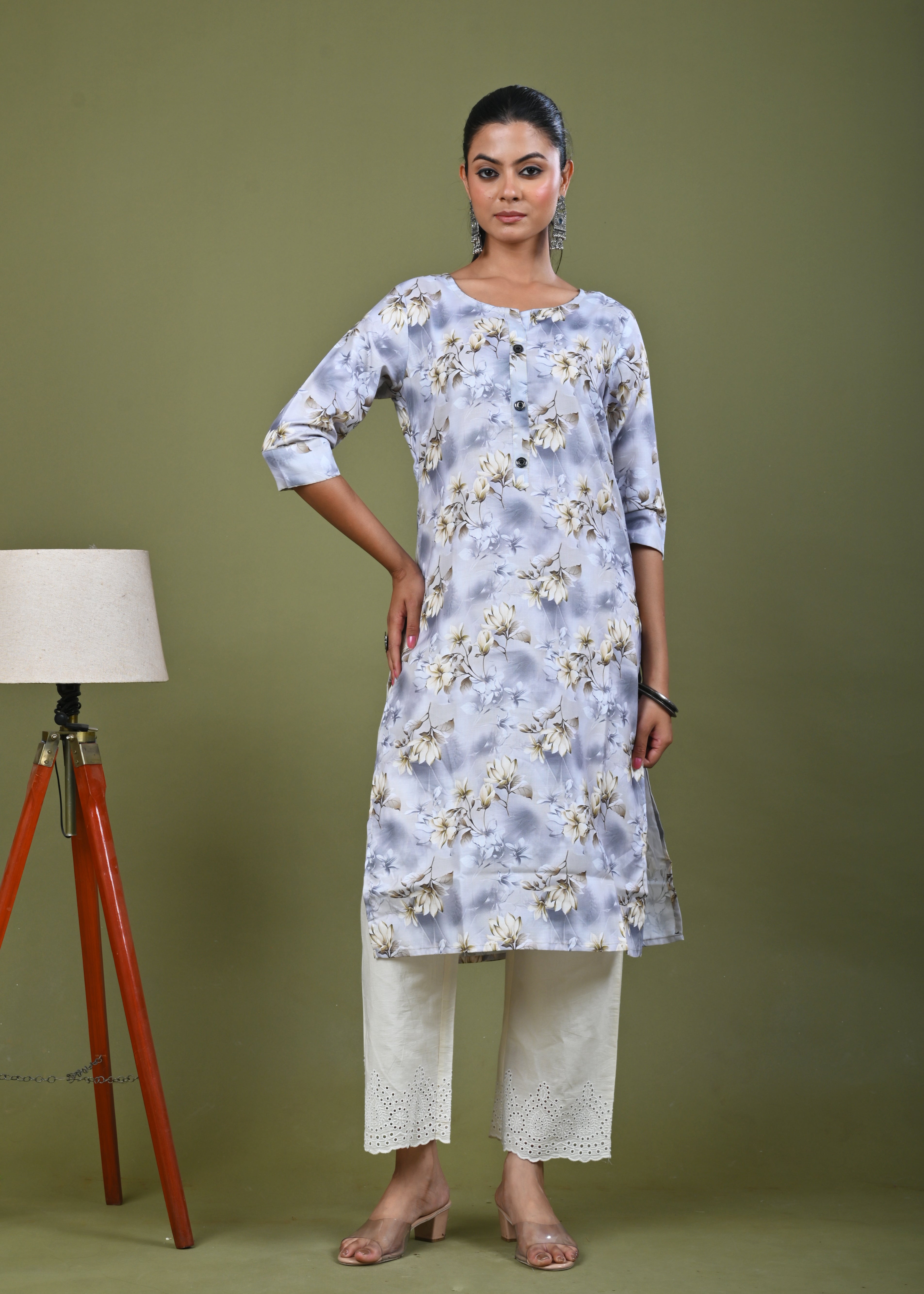 Floral Printed Printed Straight Fit Linen Kurta - Green