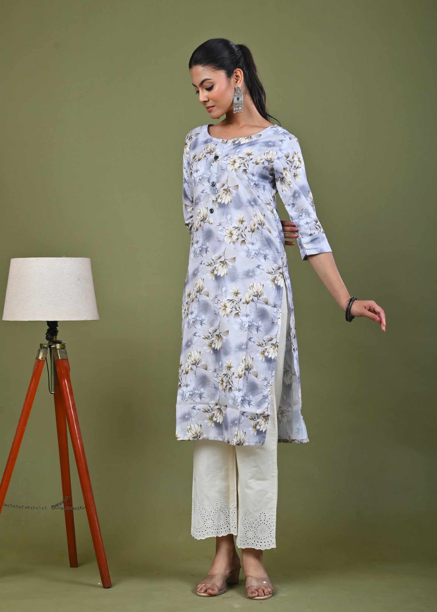 Floral Printed Printed Straight Fit Linen Kurta - Green
