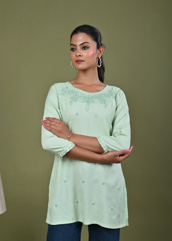 Floral Threadwork Embroidered Straight Fit Kurti - Light Green
