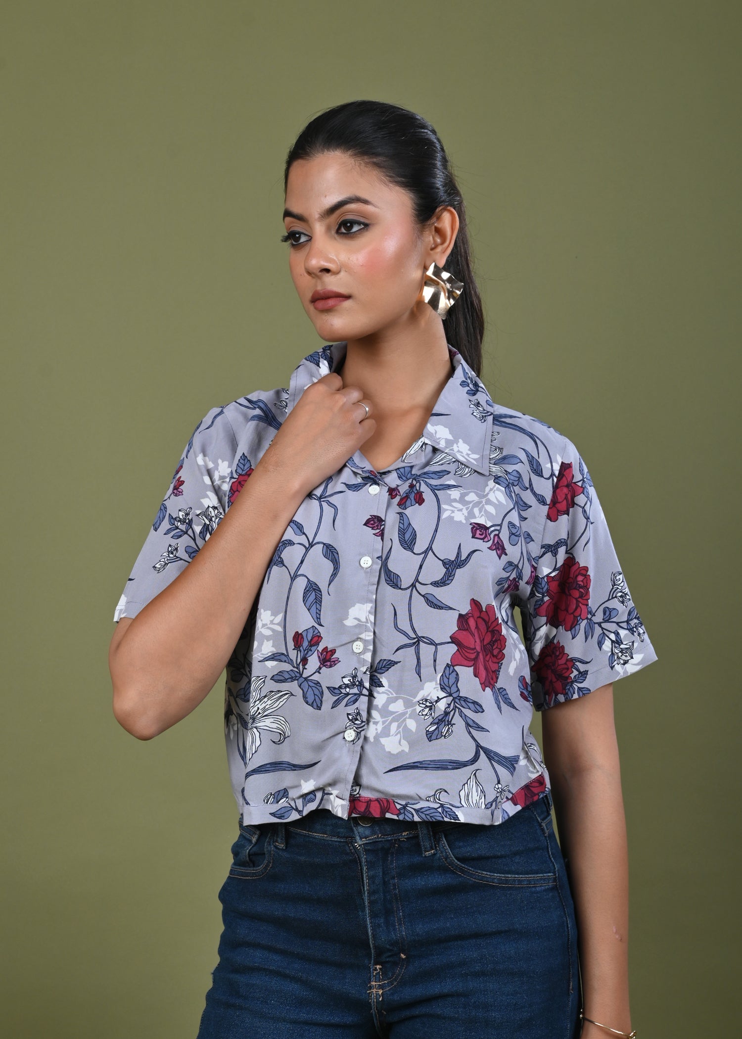 Floral Printed Straight Fit Crop Top - Grey