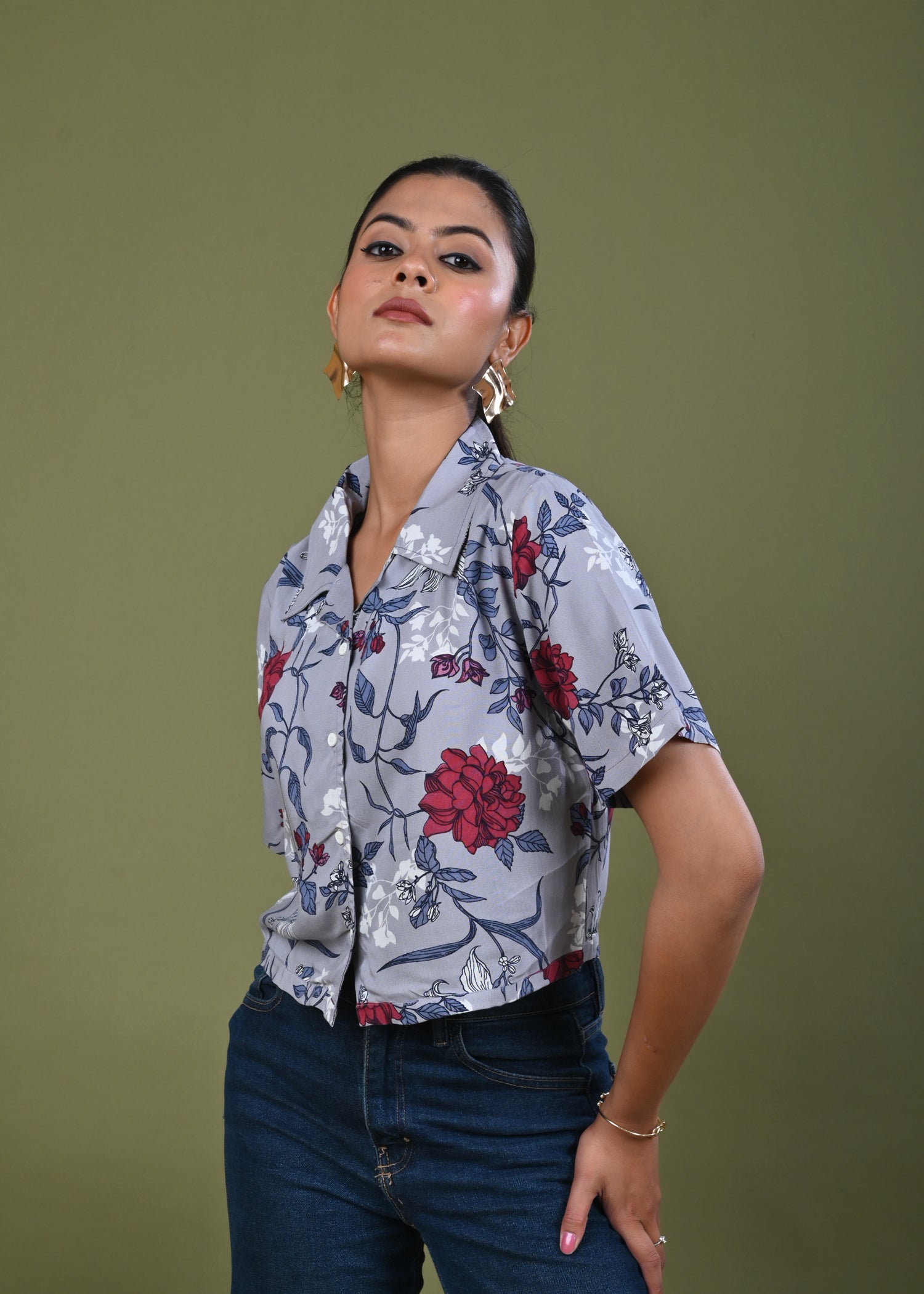 Floral Printed Straight Fit Crop Top - Grey