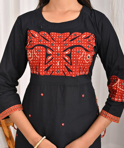 Ethnic Applique Work Straight Fit Kurta with Pant & Printed Dupatta - Black