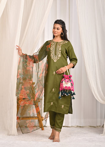 Solid Floral Embroidered Straight Kurta with Pant & Organza Printed Dupatta - Green